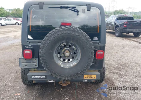 2004 Jeep Wrangler Sport z USA, uszkodzony, nr VIN 1J4FA49S94P792689